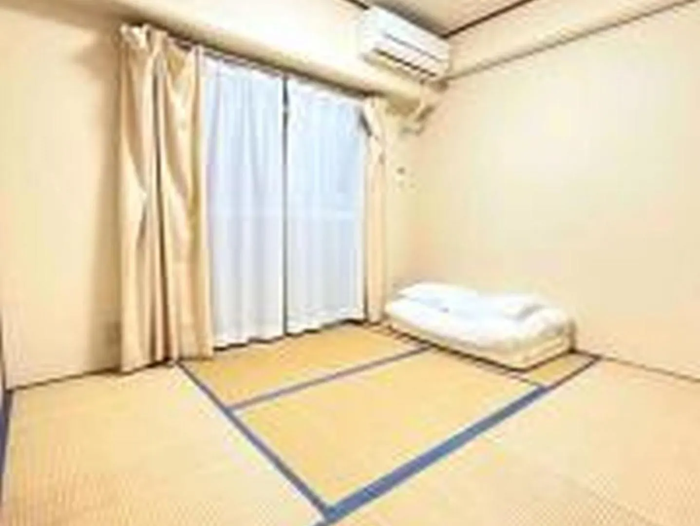 シティハイツ新大阪601 Apartment